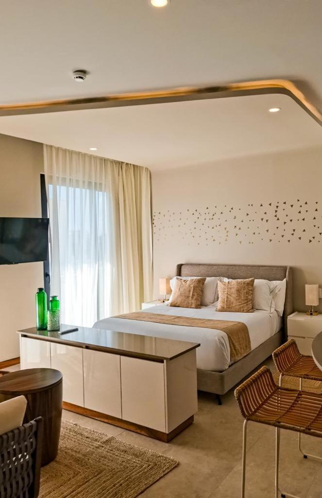 Alizee Tower Apartment ปลายาเดลการ์เมน ภายนอก รูปภาพ